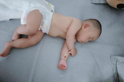黔西宝宝咳嗽发烧拉肚子
